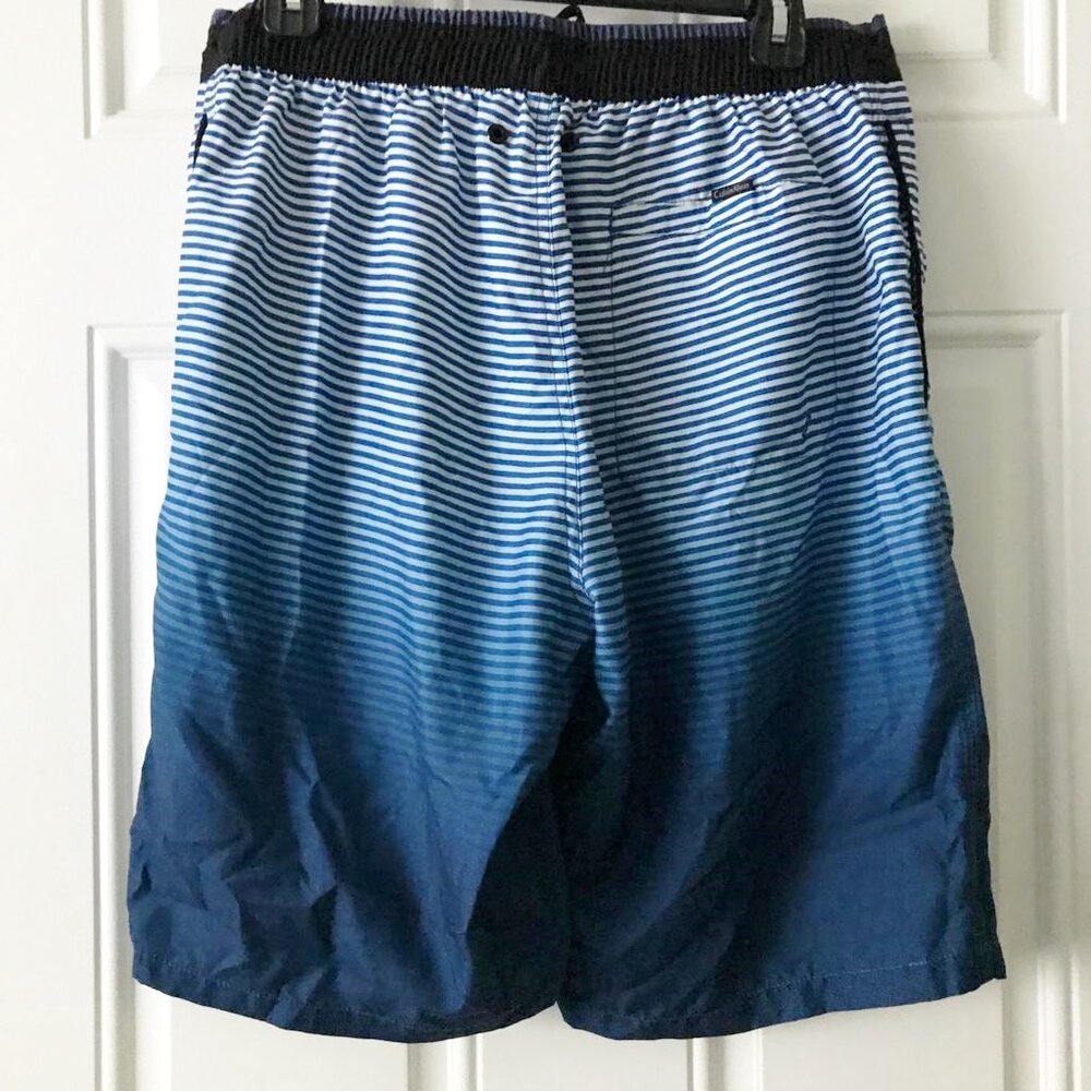 Calvin Klein Short - Picture 2 of 3